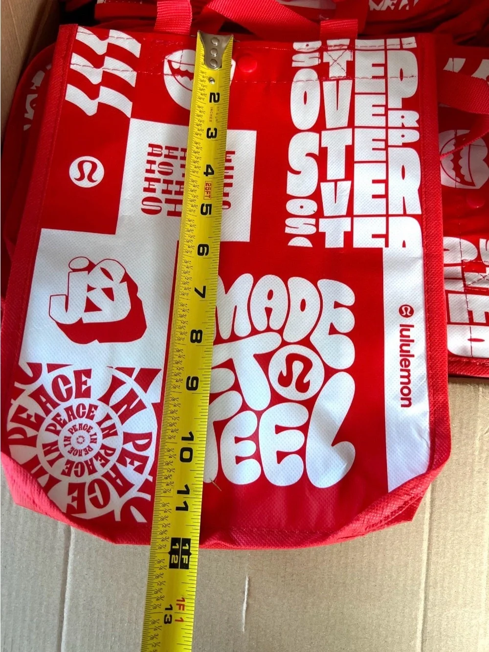 lululemon athletica Red Reusable Party Tote Bag - Set of 6